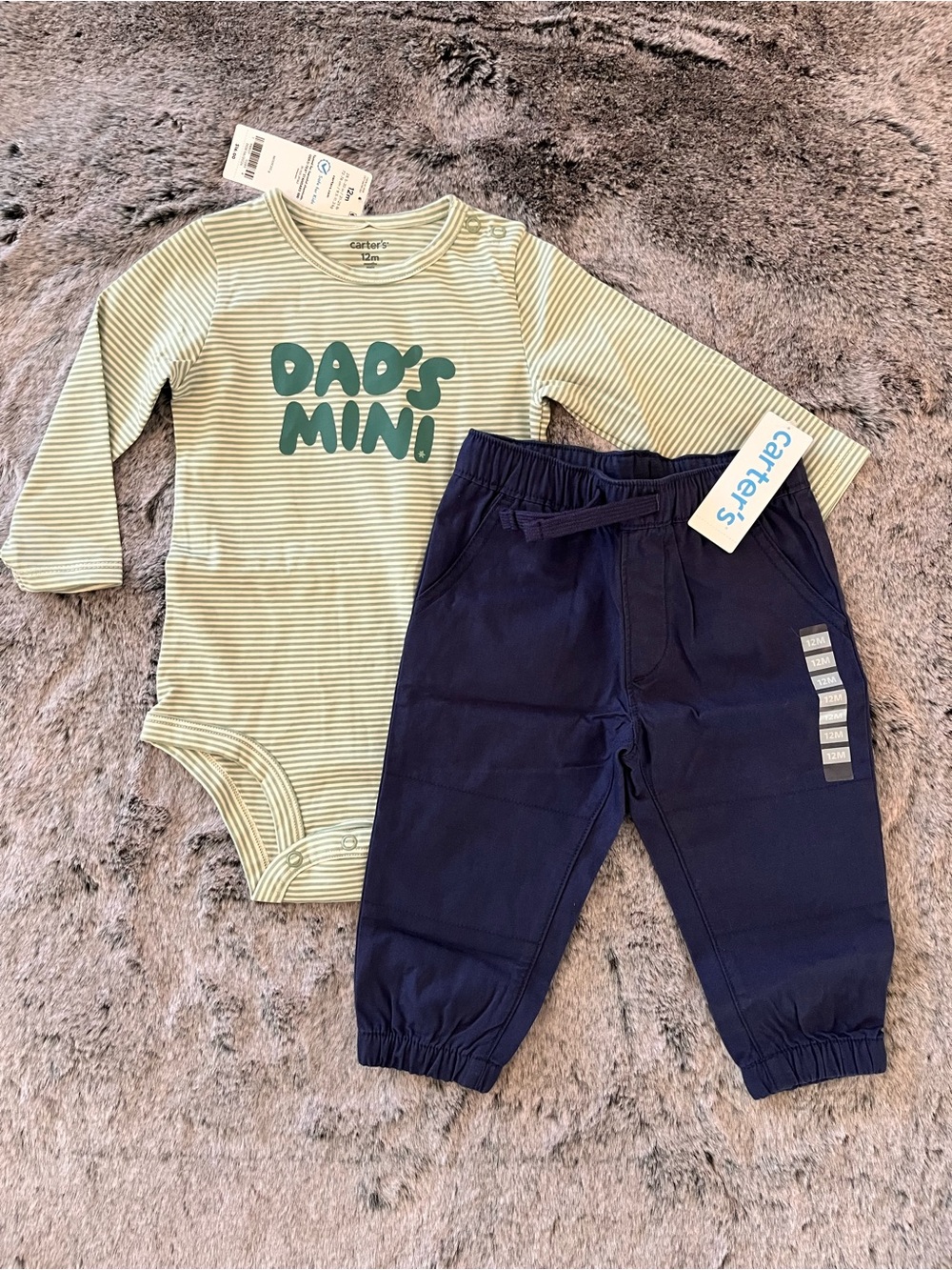 New Carter's Green Striped 'Dad's Mini' Bodysuit & Navy Joggers Set Sz 12 months
